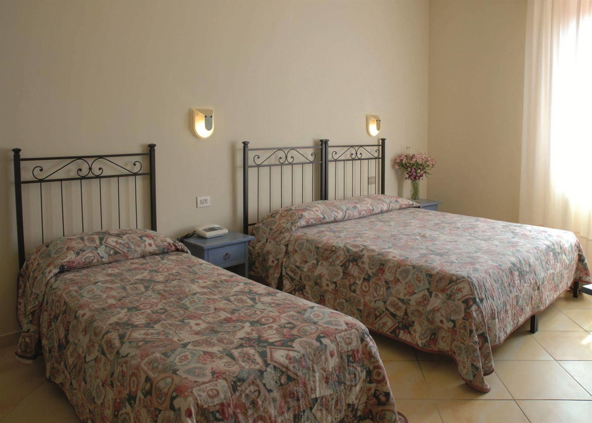 Hotel Ismaele Chiusi Extérieur photo